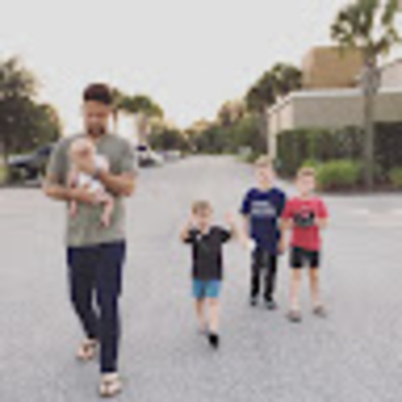 Meet your Posher, Jill - Picture 1 of 1